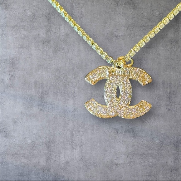 Upcycled Gold, Black and Silver Pendant Necklace - Picture 3 of 3